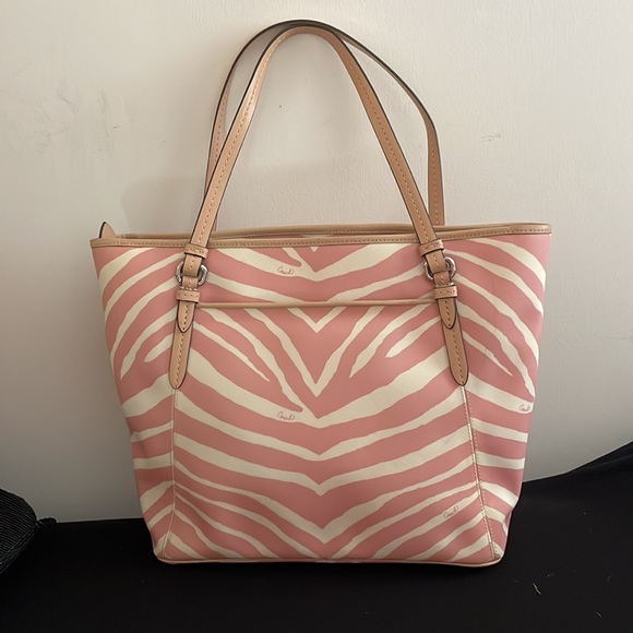 Coach Tote - Picture 8 of 16